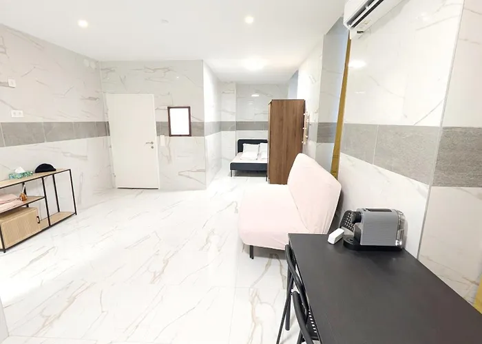 Comfortable In Lanstrasse Area Br1 Apartman Bécs